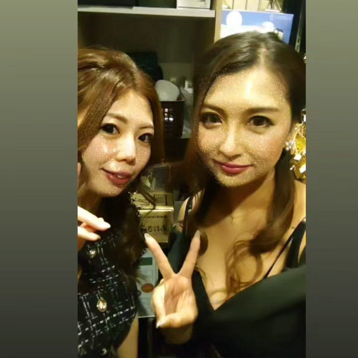 貸し切りで食べれなかった釜飯やさん😇
美味しいのかな？🤔💭

@hibiki.group 
@letoile_sinseigroup 
#レトワール#響グループ #水川潤#美松ビル5F#札幌 #すすきの #北海道 #ニュークラブ #ニュークラ嬢 #すすきのニュークラ #ラウンジ #ラウンジ嬢 #キャバクラ #キャバ嬢 #ホステス #夜職 #ナイトワーク #ポケパラ #インスタ指名 #求人 #お酒好きな人と繋がりたい #キャバキャバ #きゃばきゃば#ダイエット#HIBIKI#HIBIKIグループ