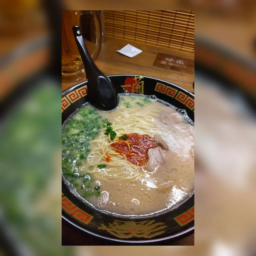 初✨一蘭♥
始めましてのお姉様が奢ってくれた🥺✨
今日も安定の何もできない何もしたくない日曜日なので外食😇
何食べようかな🤔
@hibiki.group 
@hibiki.group 
#レトワール#響グループ #水川潤#美松ビル5F#札幌 #すすきの #北海道 #ニュークラブ #ニュークラ嬢 #すすきのニュークラ #ラウンジ #ラウンジ嬢 #キャバクラ #キャバ嬢 #ホステス #夜職 #ナイトワーク #ポケパラ #インスタ指名 #求人 #お酒好きな人と繋がりたい #キャバキャバ #きゃばきゃば#ダイエッ