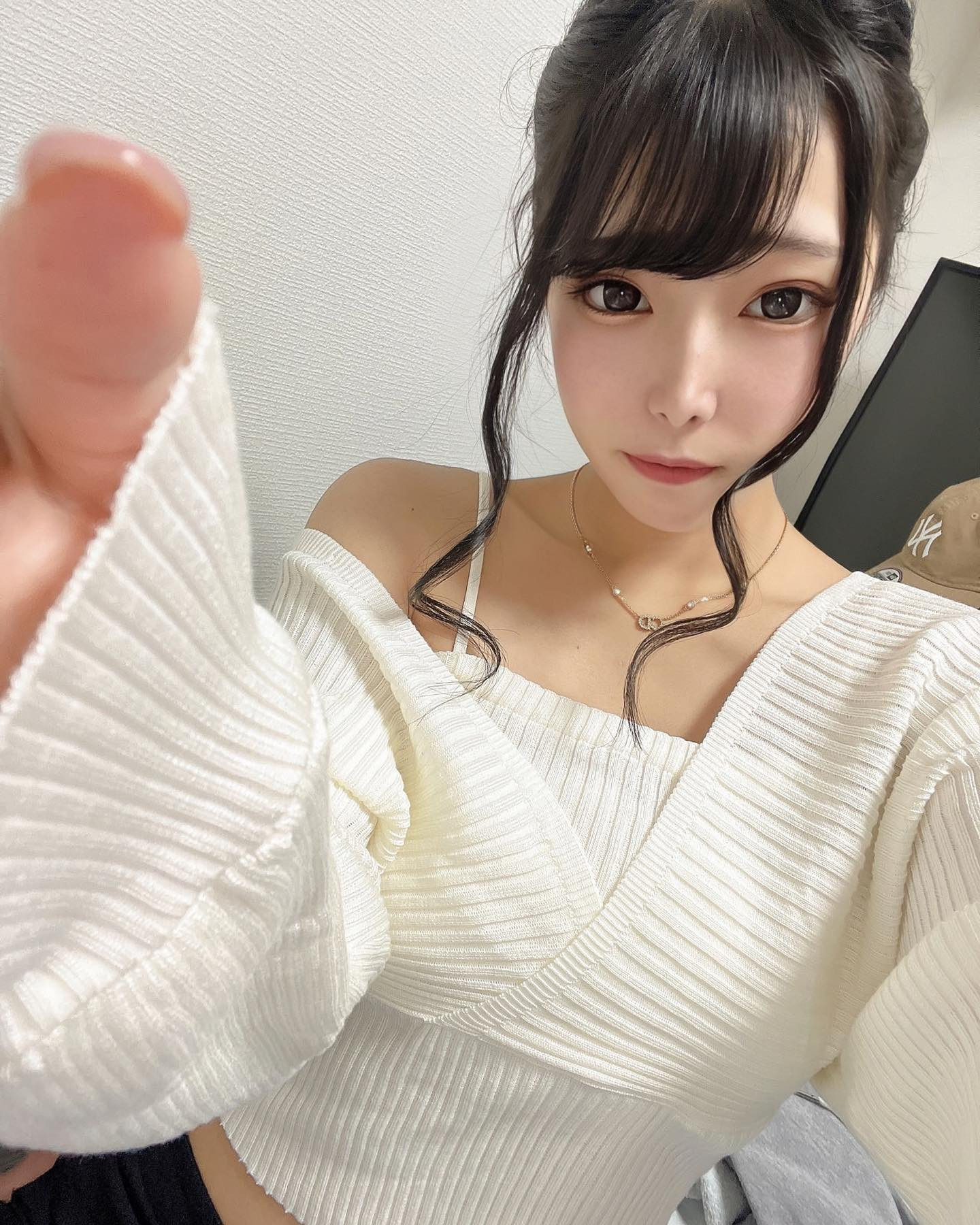 ほんじつおやすみ☁️
家族でお寿司に行きました🍣

南4条西3丁目第一Gビル3F 
Club MOULIN ROUGE-ムーラン・ルージュ-

☁️星乃　そら☁️

#ムーランルージュ #響グループ #星乃そら#札幌 #すすきの #北海道 #ニュークラブ #ニュークラ嬢 #すすきのニュークラ #ラウンジ #ラウンジ嬢 #キャバクラ #キャバ嬢 #ホステス #夜職 #ナイトワーク#ポケパラ#インスタ指名#彼氏募集中#求人#お酒好きな人と繋がりたい#きゃばきゃば#キャバキャバ#求人 #自撮り #かわいい#可愛