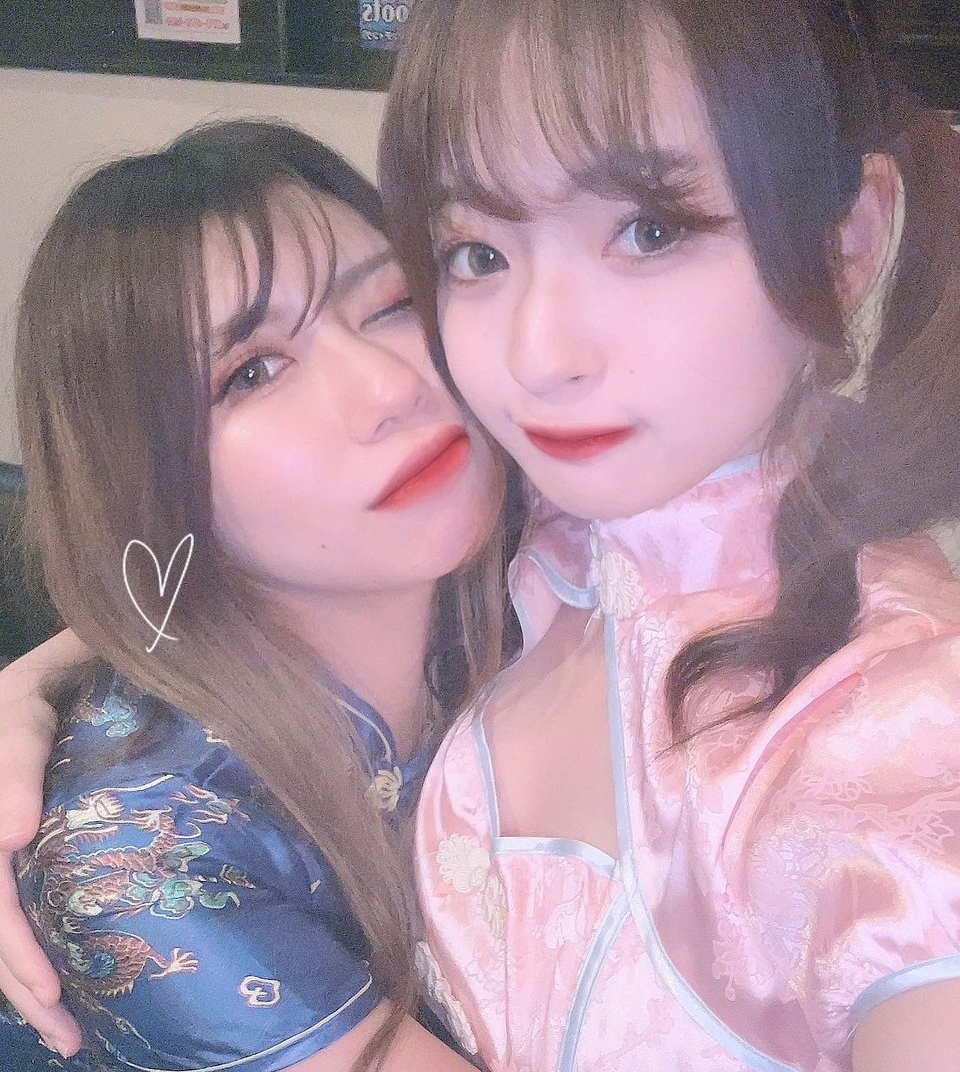 💙

11/24.25の2日間
古町エリアのハピネス系列店で
コスプレデーを開催します！🐰

エリア全体でのイベントなんて
なかなかないから楽しみ〜！✨

何着ようかなああ
おばちゃんもう着るコスプレないて〜〜🫠
若い子たちが着たらなんでもかわいいんだけどな、、
他店舗のぴちぴちの子達の
コスプレ楽しみにしてようねみんな🫶🏻

#スナックのどか #snacknodoka
#新潟スナック #古町スナック
#古町キャバクラ #古町クラブ #古町 #スナックママ 
#美人 #美女 #セクシー #ギャル #キャバ