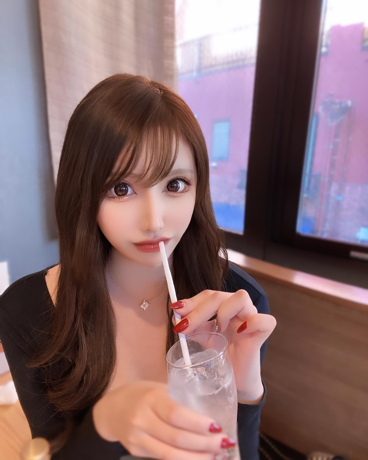 .

暗髪好評すぎて〄
でももう金髪にしたい〄わらわら

炭酸水🥤

#fff#l4l#followforfollowback#instagood#instagram#カフェ#ご飯#暗髪カラー#巻き下ろし#清楚#キャバクラ#キャバ嬢#いいねしてね#オレンジテラス#歌舞伎町キャバクラ#グルメ