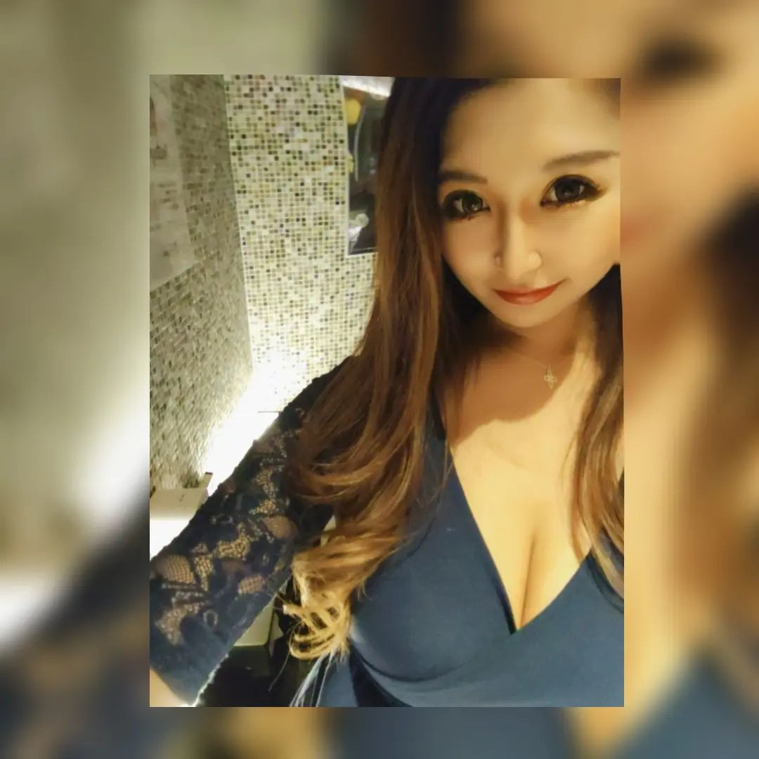 今週は火水金土曜日予定であります🌝🤟

@hibiki.group 
@letoile_sinseigroup 
#レトワール#響グループ #水川潤#美松ビル5F#札幌 #すすきの #北海道 #ニュークラブ #ニュークラ嬢 #すすきのニュークラ #ラウンジ #ラウンジ嬢 #キャバクラ #キャバ嬢 #ホステス #夜職 #ナイトワーク #ポケパラ #インスタ指名 #求人 #お酒好きな人と繋がりたい #キャバキャバ #きゃばきゃば#ダイエット#HIBIKI#HIBIKIグループ