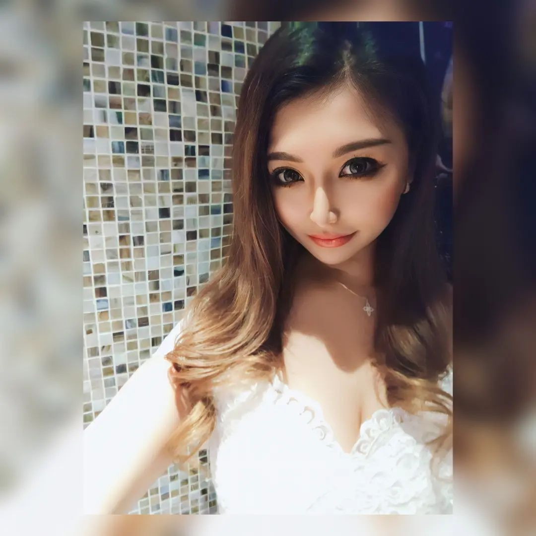 ゆったりまったりの11月〜
頭の中ほーとんどーおさーけ🥂🎶✨

イカレテルゥー🤟

はじけたい日和の日は平和😇
@hibiki.group 
@letoile_sinseigroup 
#レトワール#響グループ #水川潤#美松ビル5F#札幌 #すすきの #北海道 #ニュークラブ #ニュークラ嬢 #すすきのニュークラ #ラウンジ #ラウンジ嬢 #キャバクラ #キャバ嬢 #ホステス #夜職 #ナイトワーク #ポケパラ #インスタ指名 #求人 #お酒好きな人と繋がりたい #キャバキャバ #きゃばきゃば#ダイエッ