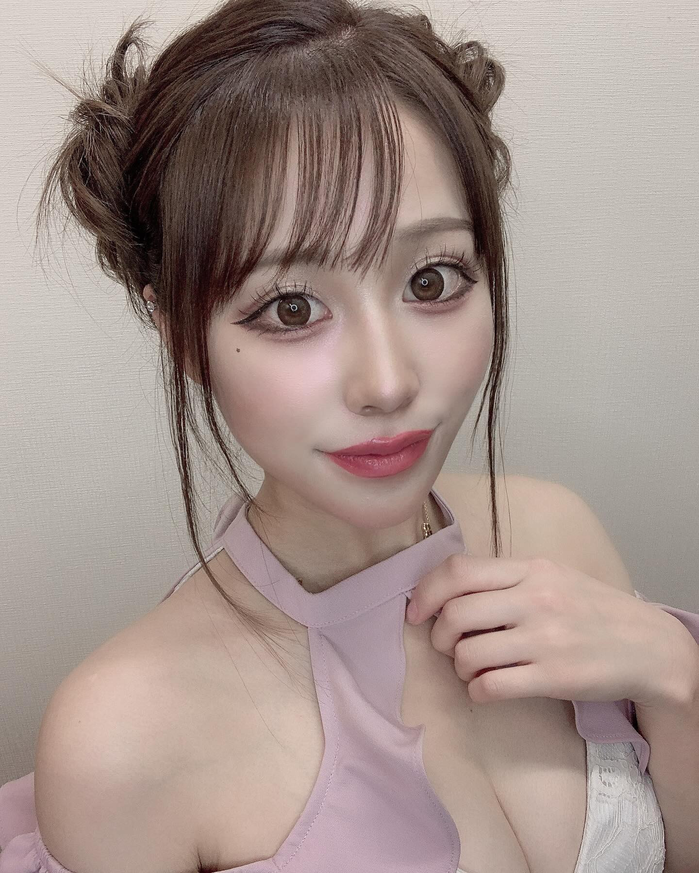 過去
最近こんな髪型もしなくなったなあ( ˘•ω•˘ )

.
.
.
.

#ザニューヨーク#エリアG#キャバクラ#ニュークラブ#仙台キャバクラ#キャバ嬢#ホステス#水商売#仙台#国分町#歌舞伎町#六本木#銀座#すすきの#錦#北新地#ミナミ#中洲#キャバキャバ#ヘアメ#ヘアメイク#シャンパン
#hairmake#dress#TheNewYork#areag