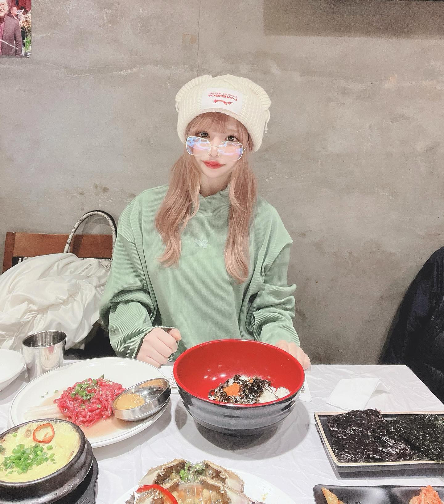 韓国🇰🇷💗
はじめてカンジャンケジャンたべた🦀🦐

#すすきの #すすきのグルメ #ニュークラブ #ニュークラ #キャバ嬢 #ホステス #札幌 #歌舞伎町 #ポケパラ #ナイツ #ギャル #かわいい #あざとい系女子 #札幌#観光 #シティーグループ #すすきのキャバ嬢 #プレミア#クラブプレミア#followme#instagood #instalike #premier #一ノ瀬愛梨 #ぷにぷにあいり