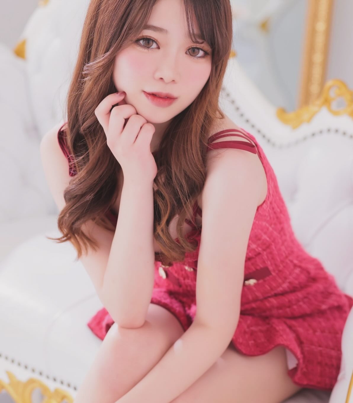 池袋 Red Shoes ホットニュース 70536