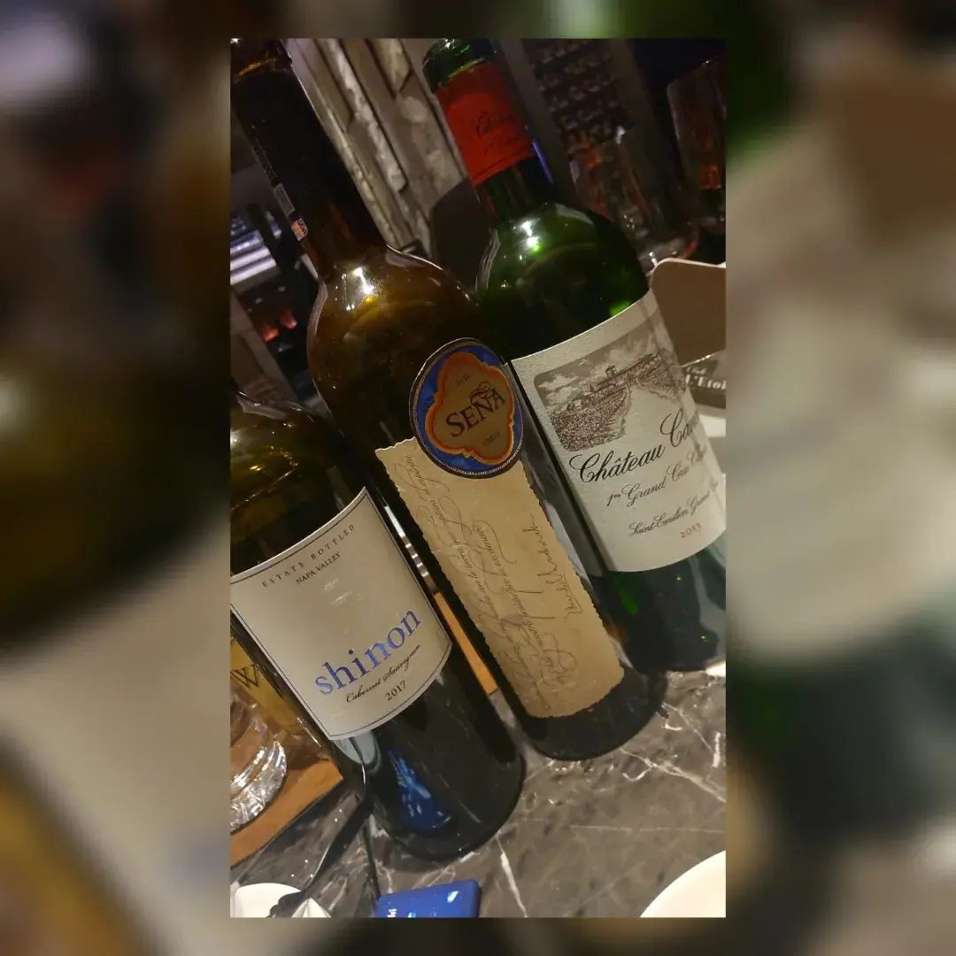 昨日はワイン飲ませて頂いた🍷✨
素敵な12月の始まり♥
@hibiki.group 
@letoile_sinseigroup 
#レトワール#響グループ #水川潤#美松ビル5F#札幌 #すすきの #北海道 #ニュークラブ #ニュークラ嬢 #すすきのニュークラ #ラウンジ #ラウンジ嬢 #キャバクラ #キャバ嬢 #ホステス #夜職 #ナイトワーク #ポケパラ #インスタ指名 #求人 #お酒好きな人と繋がりたい #キャバキャバ #きゃばきゃば#ダイエット#HIBIKI#HIBIKIグループ