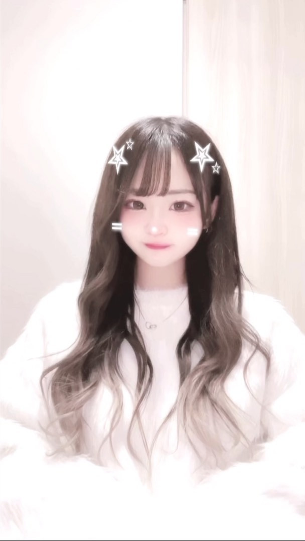 ⛄️

この白ニットもちもちで超可愛いのーー❕❕💗
でも静電気で髪の毛ぱやぱやするし
期間限定でんきタイプになってしまうのーー❕❕⚡️
一緒に発電しよ(^^)

#ウルフグループ #ロイヤルステージ #王華 #ROYALSTAGE #vibi #札幌 #すすきの #錦 #名古屋 #国分町 #歌舞伎町 #六本木 #中洲 #キャバ嬢 #キャバクラ #キャバ嬢 #美人 #かわいい #モデル #model #art #ニュークラブ #ガールズバー #photography #photo #photooftheda