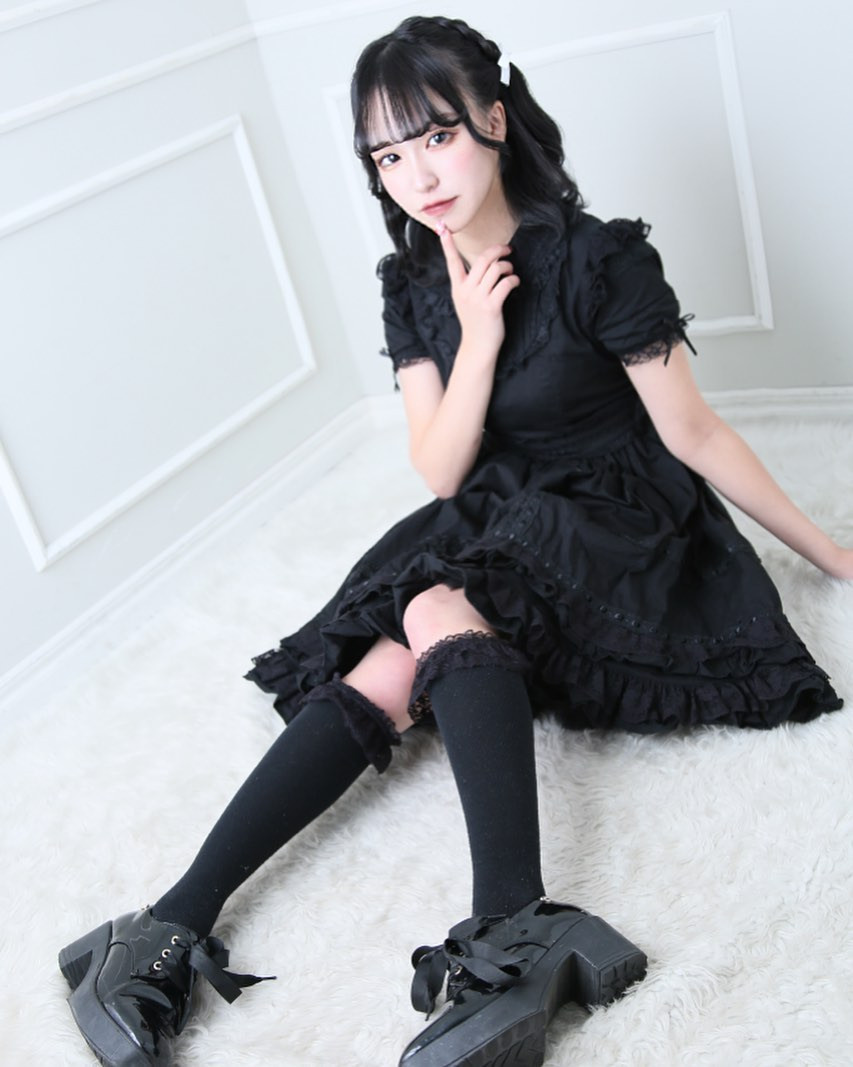 #きゃばきゃば さんで撮影して頂きました🪄◝✩

#歌舞伎町 #歌舞伎町バー #歌舞伎町ガールズバー #新宿 #宣材写真