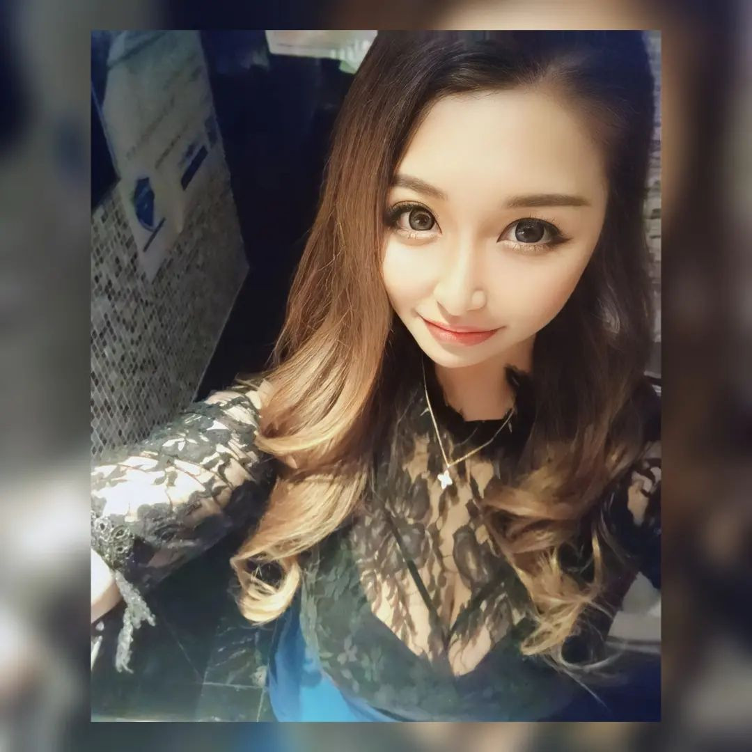 .
.
.
たまに無償に海老たべたくなる🦐♥
海老と蟹はずっと食べれる♥
海老ダイエット♥
@hibiki.group 
@letoile_sinseigroup 
#レトワール#響グループ #水川潤#美松ビル5F#札幌 #すすきの #北海道 #ニュークラブ #ニュークラ嬢 #すすきのニュークラ #ラウンジ #ラウンジ嬢 #キャバクラ #キャバ嬢 #ホステス #夜職 #ナイトワーク #ポケパラ #インスタ指名 #求人 #お酒好きな人と繋がりたい #キャバキャバ #きゃばきゃば#ダイエット#HIBIKI#H