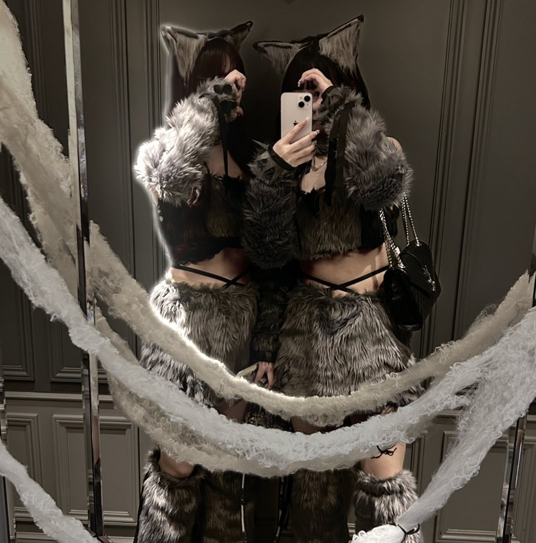 もけもけ~❕🐺🩶

#ウルフグループ #ロイヤルステージ #王華 #ROYALSTAGE #vibi #札幌 #すすきの #錦 #名古屋 #国分町 #歌舞伎町 #六本木 #中洲 #キャバ嬢 #キャバクラ #キャバ嬢 #美人 #かわいい #モデル #model #art #ニュークラブ #ガールズバー #photography #photo #photooftheday #cute #love #follow