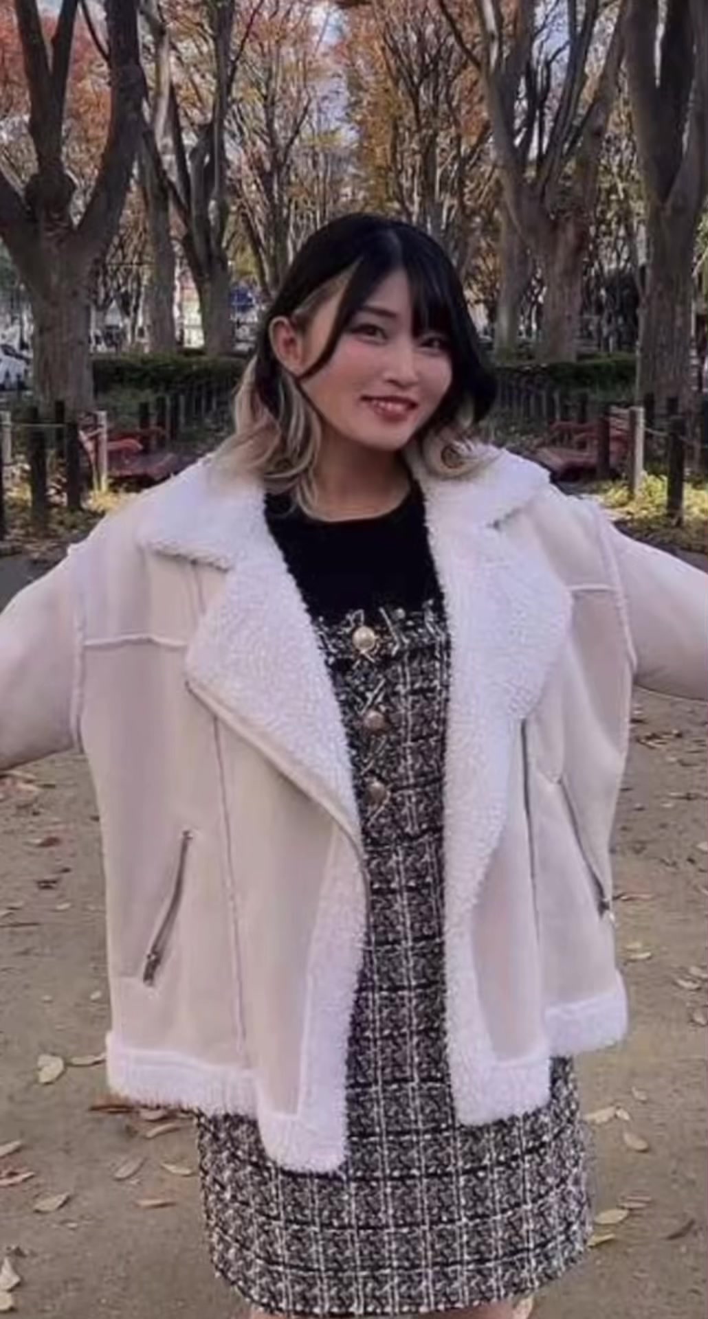 今年もクリスマスイベントでサンタコスするよ🎅見に来てくれる？#仙台 #国分町 #定禅寺通り #おすすめにのりたい #サンタコス #クリスマス