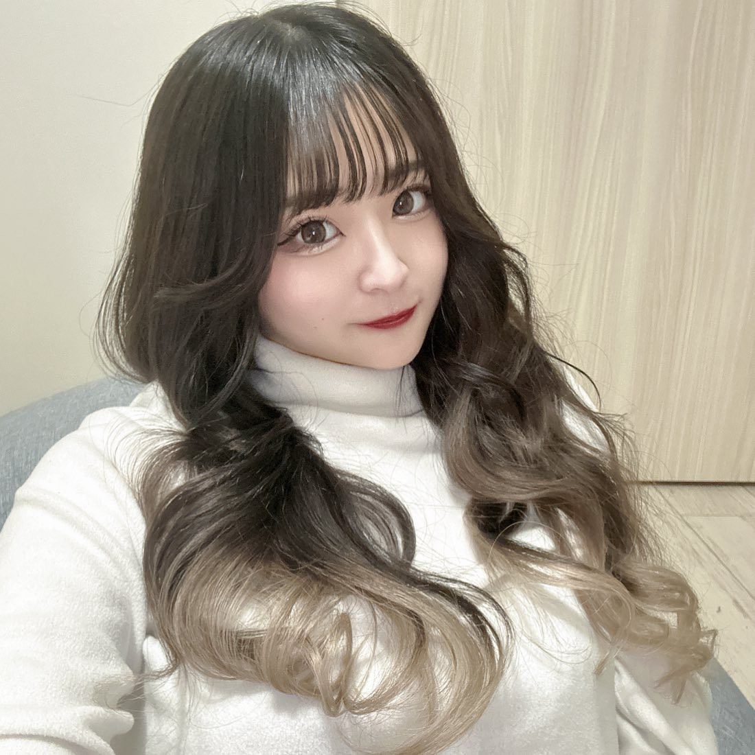 ❄️❄️

寒いけどタクシー乗らずに音楽聴きながら
歩いて帰るのが好き🫶🏻🎧🤍

#ウルフグループ #ロイヤルステージ #王華 #ROYALSTAGE #vibi #札幌 #すすきの #錦 #名古屋 #国分町 #歌舞伎町 #六本木 #中洲 #キャバ嬢 #キャバクラ #キャバ嬢 #美人 #かわいい #モデル #model #art #ニュークラブ #ガールズバー #photography #photo #photooftheday #cute #love #follow