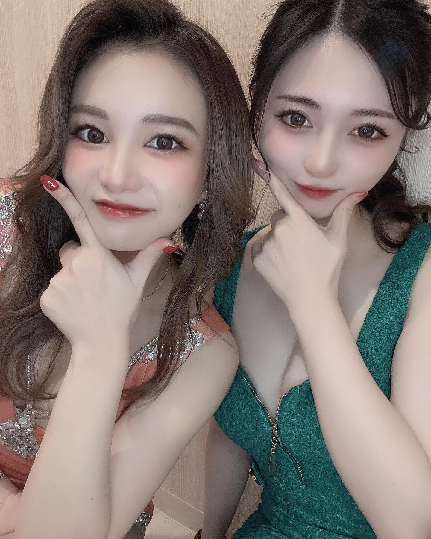 けーちゃんまんと🩵

#すすきの #シャチグループ #シャチスタ #赤門倶楽部 #椿姫なみ #キャバ嬢 #キャバクラ #すすきのキャバクラ #歌舞伎町 #六本木 #銀座 #中洲 #北新地 #水商売 #バイト募集中 #求人 #アルバイト #高収入 #夜職 #キャスト募集 #体入 #採用 #女子大生 #経営者 #ベンチャー企業 #ガールズバー #ポケパラ #美容 #オシャレ #可愛い女の子