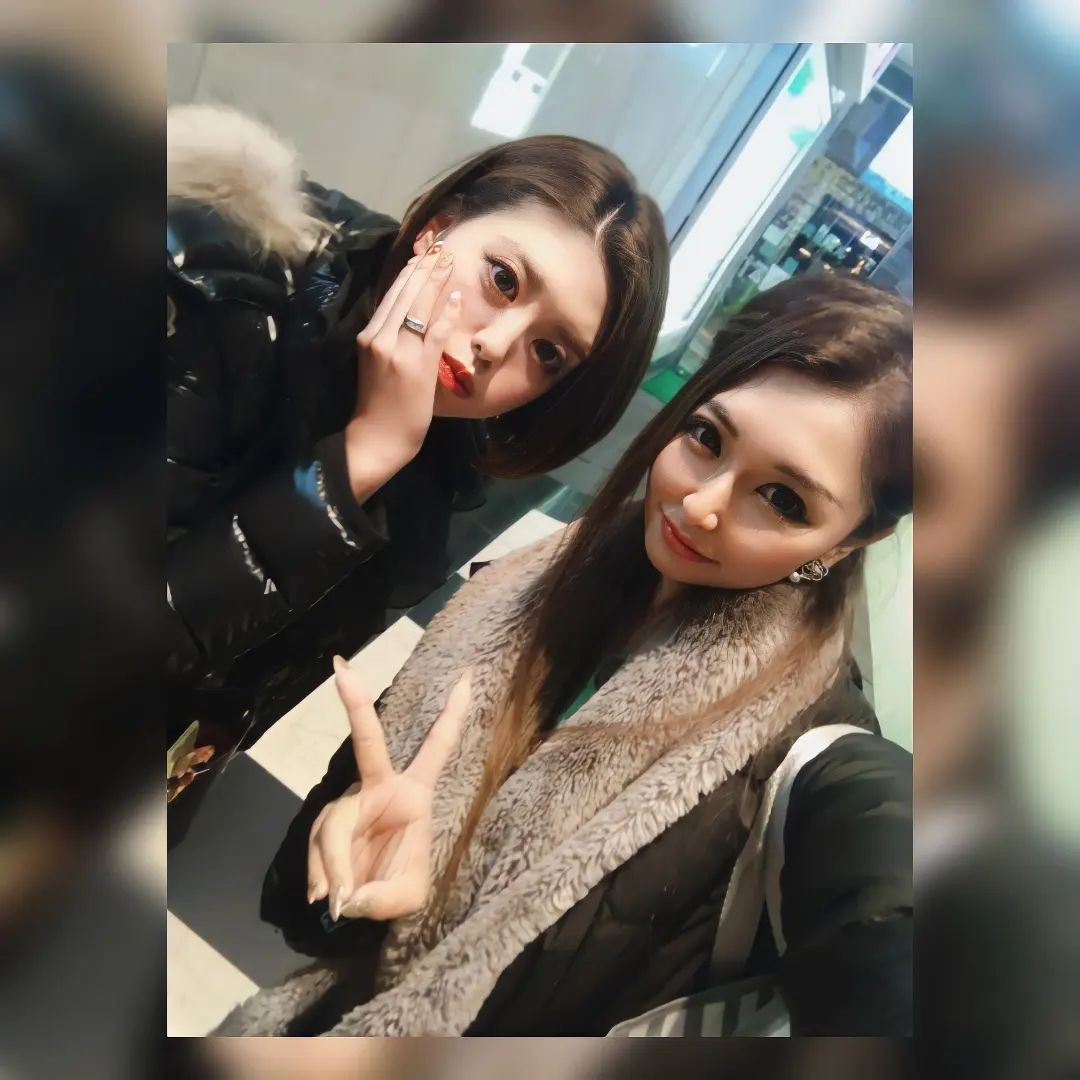 .
.
.

今日はお休み🧘✨
ネトフリDay🤗
@hibiki.group 
@letoile_sinseigroup 
#レトワール#響グループ #水川潤#美松ビル5F#札幌 #すすきの #北海道 #ニュークラブ #ニュークラ嬢 #すすきのニュークラ #ラウンジ #ラウンジ嬢 #キャバクラ #キャバ嬢 #ホステス #夜職 #ナイトワーク #ポケパラ #インスタ指名 #求人 #お酒好きな人と繋がりたい #キャバキャバ #きゃばきゃば#ダイエット#HIBIKI#HIBIKIグループ