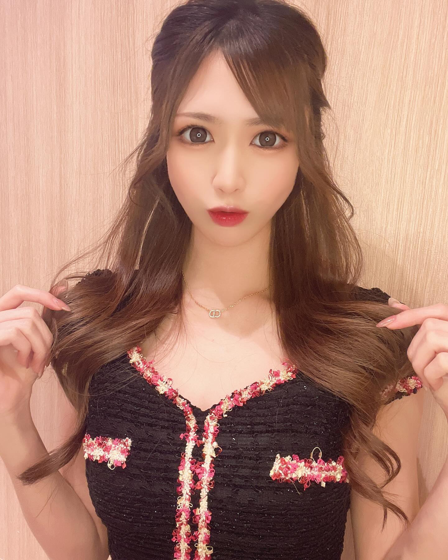 .

来週は今年最後のネイル行くよん💅

#キャバ嬢 #キャバクラ #すすきの #高収入 #求人 #アルバイト #女子大生 #ホステス #水商売 #歌舞伎町 #夜職 #採用 #バルセロナグループ #シャチグループ #体験入店 #銀座 #ニュークラ #ニュークラ嬢 #ポケパラ  #キャスト募集 #すすきのキャバクラ #ガールズバー #北新地 #フォロワー増やしたい #instagood #follow #love #photooftheday #メイク #ファブリック

.