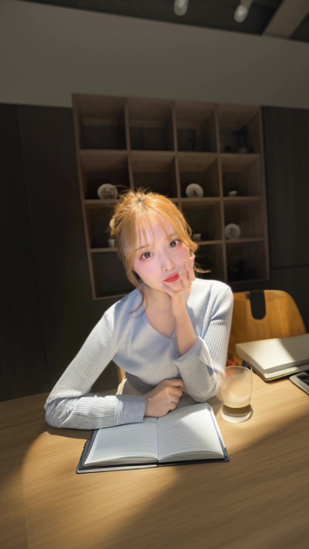 AIが背景考えてくれるやつ🤍最後絶体絶命でわらた🤭 #aiオートフィル #ai拡張 #airport