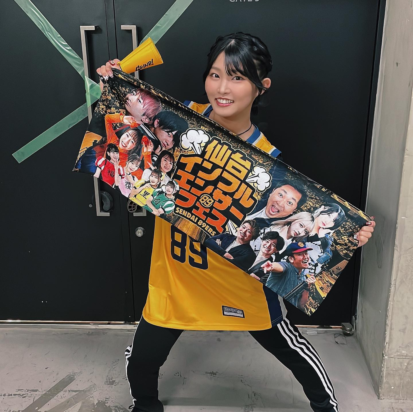 仙台インフルエンサーフェス🏀

東北にゆかりのある色んな方々と一緒にお仕事出来て
私にとってめちゃくちゃ貴重な経験になりました🥹✨

昔から知ってた、宮城のらむちゃん🐑もえちゃん🧡
私がtiktok始めるきっかけになったカシオレちゃん🍊

前座イベントで同じチームだった
けっぱって東北のあおいちゃんとしゅりちゃん💚💛

その他写真撮れてないけど、みんなとお話できて楽しかったし
たくさんの人に来てもらえて嬉しかった🥳

また色んなイベントに呼んでもらえるように
もっともっと色んな事に挑戦して頑張るぞー！！！