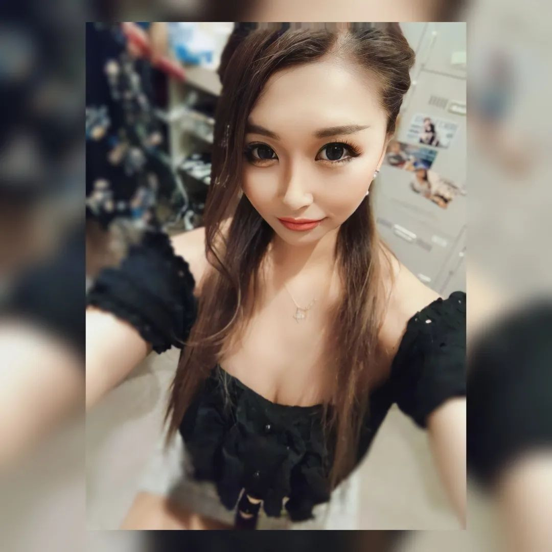 .
.
.

誰か胃薬と元気をください🧘

出勤ちました😇
@hibiki.group 
@letoile_sinseigroup 
#レトワール#響グループ #水川潤#美松ビル5F#札幌 #すすきの #北海道 #ニュークラブ #ニュークラ嬢 #すすきのニュークラ #ラウンジ #ラウンジ嬢 #キャバクラ #キャバ嬢 #ホステス #夜職 #ナイトワーク #ポケパラ #インスタ指名 #求人 #お酒好きな人と繋がりたい #キャバキャバ #きゃばきゃば#ダイエット#HIBIKI#HIBIKIグループ