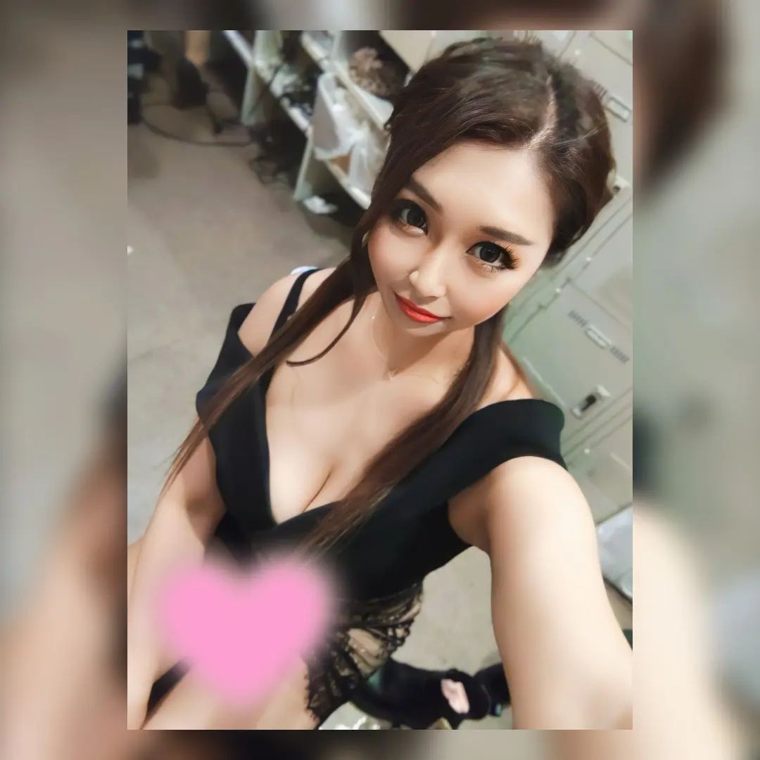 .
.
.
栄養ドリンク飲んで復活🤗
@hibiki.group 
@letoile_sinseigroup 
#レトワール#響グループ #水川潤#美松ビル5F#札幌 #すすきの #北海道 #ニュークラブ #ニュークラ嬢 #すすきのニュークラ #ラウンジ #ラウンジ嬢 #キャバクラ #キャバ嬢 #ホステス #夜職 #ナイトワーク #ポケパラ #インスタ指名 #求人 #お酒好きな人と繋がりたい #キャバキャバ #きゃばきゃば#ダイエット#HIBIKI#HIBIKIグループ