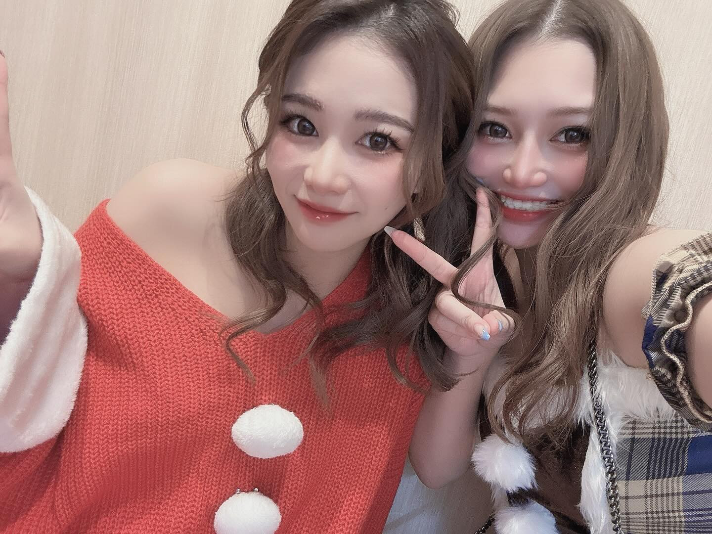 ピース見切れた✌️
みなみと📷🤍

#すすきの #シャチグループ #シャチスタ #赤門倶楽部 #椿姫なみ #キャバ嬢 #キャバクラ #すすきのキャバクラ #歌舞伎町 #六本木 #銀座 #中洲 #北新地 #水商売 #バイト募集中 #求人 #アルバイト #高収入 #夜職 #キャスト募集 #体入 #採用 #女子大生 #経営者 #ベンチャー企業 #ガールズバー #ポケパラ #美容 #オシャレ #可愛い女の子