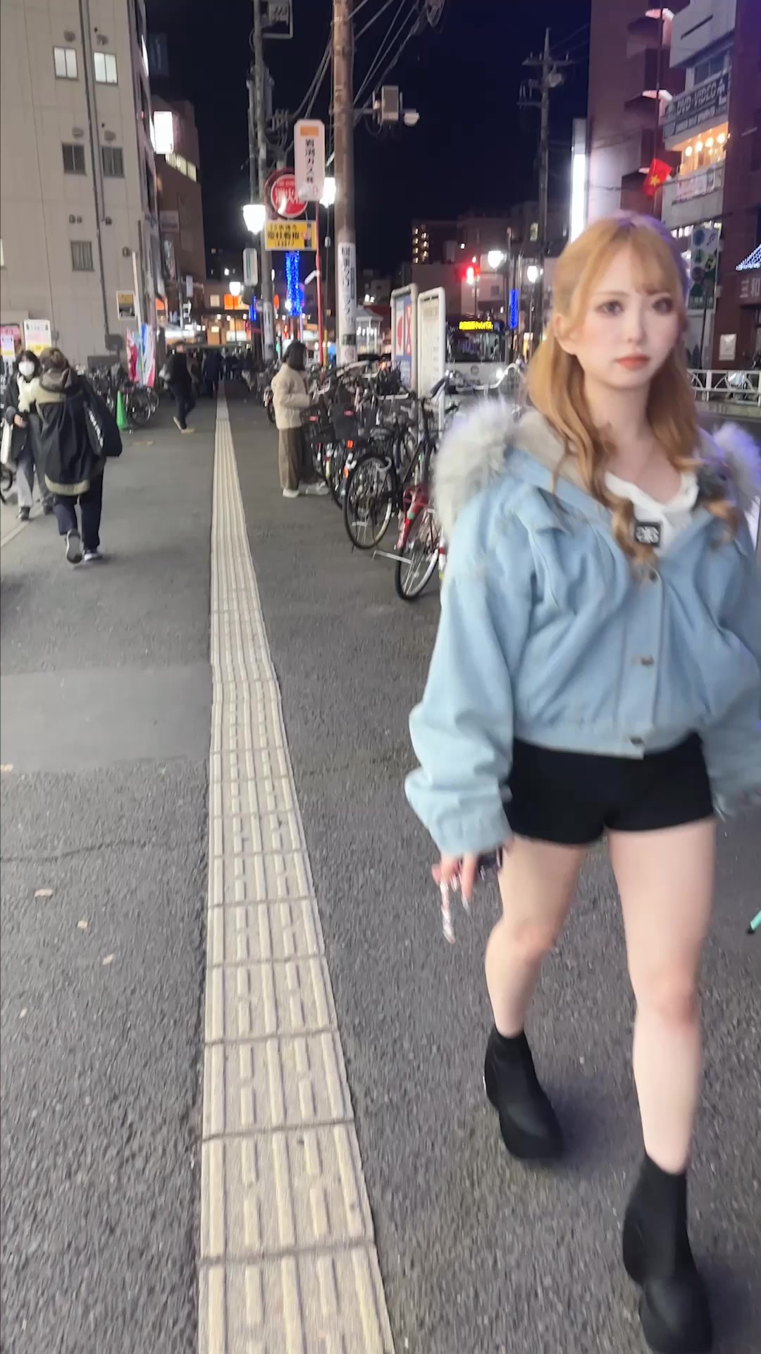 Luxury Lounge LUXE ホットニュース 72137