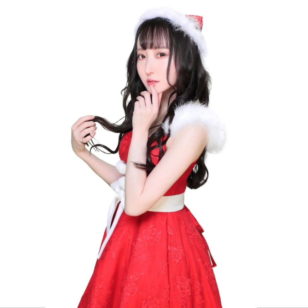 .
クリスマスイベント2日間ありがとうございました🎁
撮影はきゃばきゃばさん @caba2_hokkaido ♥️
ありがとうございます🎉🎉

今年は日月かあ…と思ってたけど、2日間ともお客様来てくれて本当にありがたかった〜〜感謝🙏✨

オードブルにケンタッキーがあって、食べないの？って聞かれたのだけども
まなみはケンタッキーあんまり好きじゃない笑

食べれるけどね🤗

まなみはモスチキン派なのです♥️
クリスマスじゃなくても食べたいけどエスタなくなってから行きにくくなっちゃった💦

イヴは日曜日で有馬記