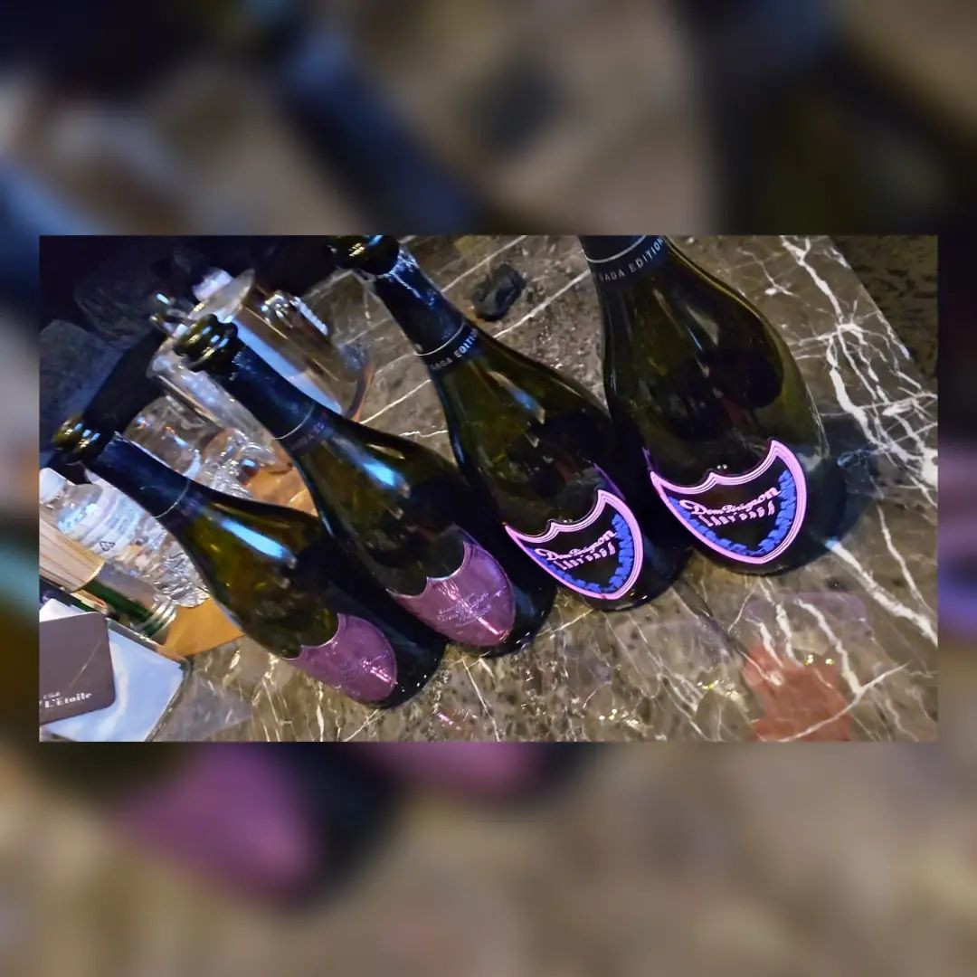 .
.
.
昨日は浴びるほど飲ませて頂いた💝
楽しすぎて飲みすぎて記憶失くす💔
残り3日🤗

@hibiki.group
@letoile_sinseigroup 
@ryo_letoile 
#レトワール#響グループ #水川潤#美松ビル5F#札幌 #すすきの #北海道 #ニュークラブ #ニュークラ嬢 #すすきのニュークラ #ラウンジ #ラウンジ嬢 #キャバクラ #キャバ嬢 #ホステス #夜職 #ナイトワーク #ポケパラ #インスタ指名 #求人 #お酒好きな人と繋がりたい #キャバキャバ #きゃばきゃば#