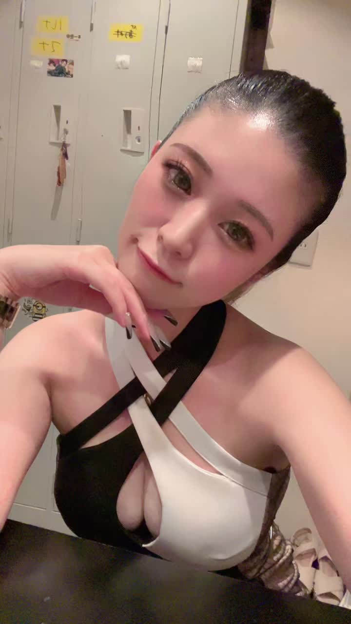 最後まで見て笑こんなの撮ったっけ？笑#ベルメイク #いいね #おすすめ #新潟 #キャバ嬢 #キャバクラ