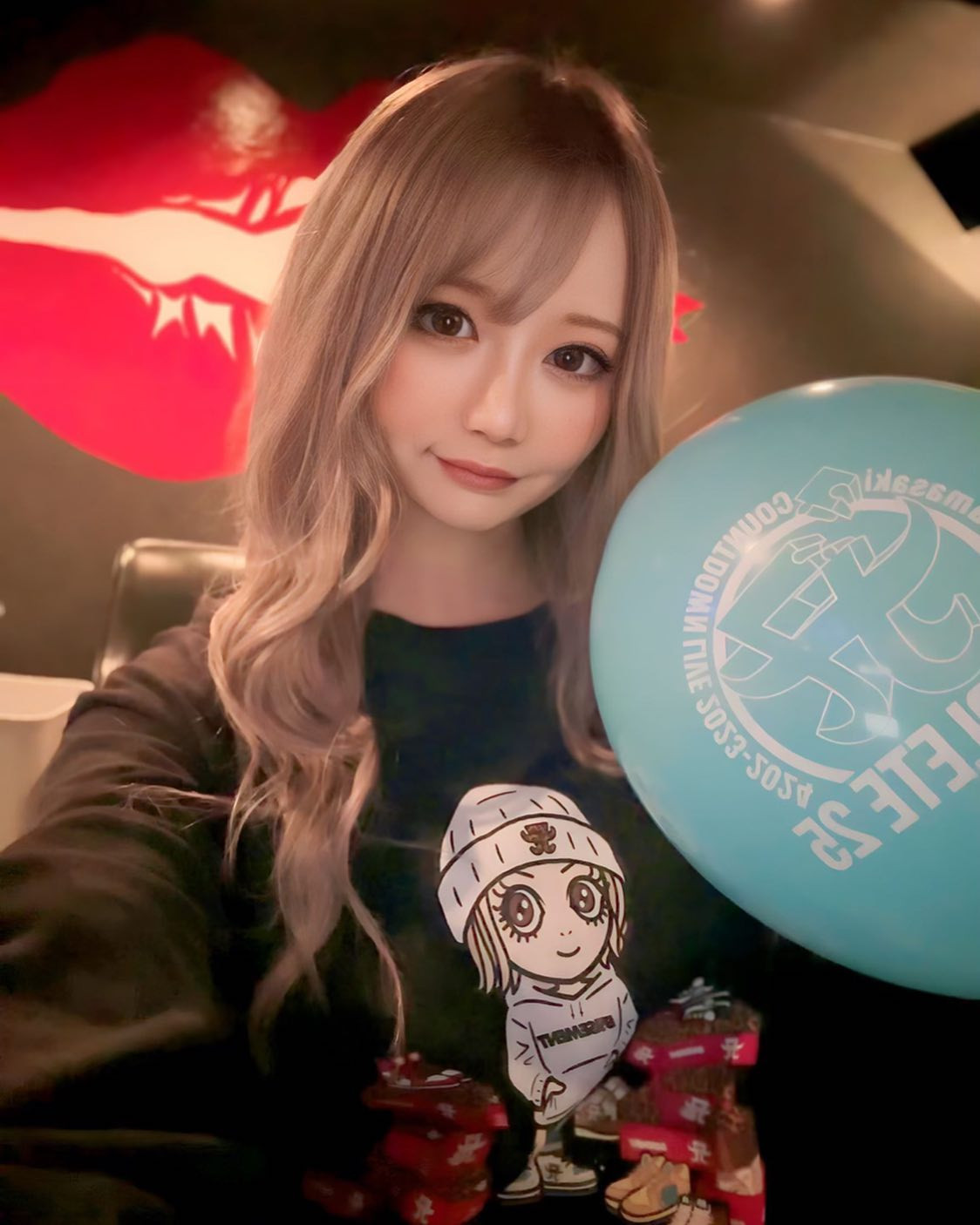 皆様あけましておめでとうございます🌟

今年の年越しはもときママと一緒にあゆちゃんのカウコン行ってきました💗
アリーナ7列目で前の人もいなかったから@a.you と @syunpei0130 がとても沢山見れました💋

久々に生でMY ALL聞けて涙溢れた😭🌟
2023年色々ありすぎたけど、MY ALL聞いたらこれからも頑張ろうってすごい思えたし、いつも周りにいてくれる人への感謝が高まりました😭✨️

みなさまいつも本当にありがとうございます🥺✨️
2024年も仲良くしてください👼🌟

 #浜崎あゆみ #