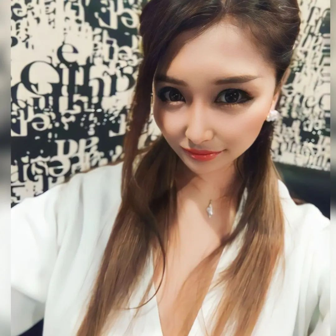 .
.
.
今年も代わり映えのない写真にお付き合いくださいませ♥
今日から仕事始め🤗
今年も皆様よろぴくお願いします🐰💞
@hibiki.group 
@letoile_sinseigroup 
#レトワール#響グループ #水川潤#美松ビル5F#札幌 #すすきの #北海道 #ニュークラブ #ニュークラ嬢 #すすきのニュークラ #ラウンジ #ラウンジ嬢 #キャバクラ #キャバ嬢 #ホステス #夜職 #ナイトワーク #ポケパラ #インスタ指名 #求人 #お酒好きな人と繋がりたい #キャバキャバ #きゃばきゃば