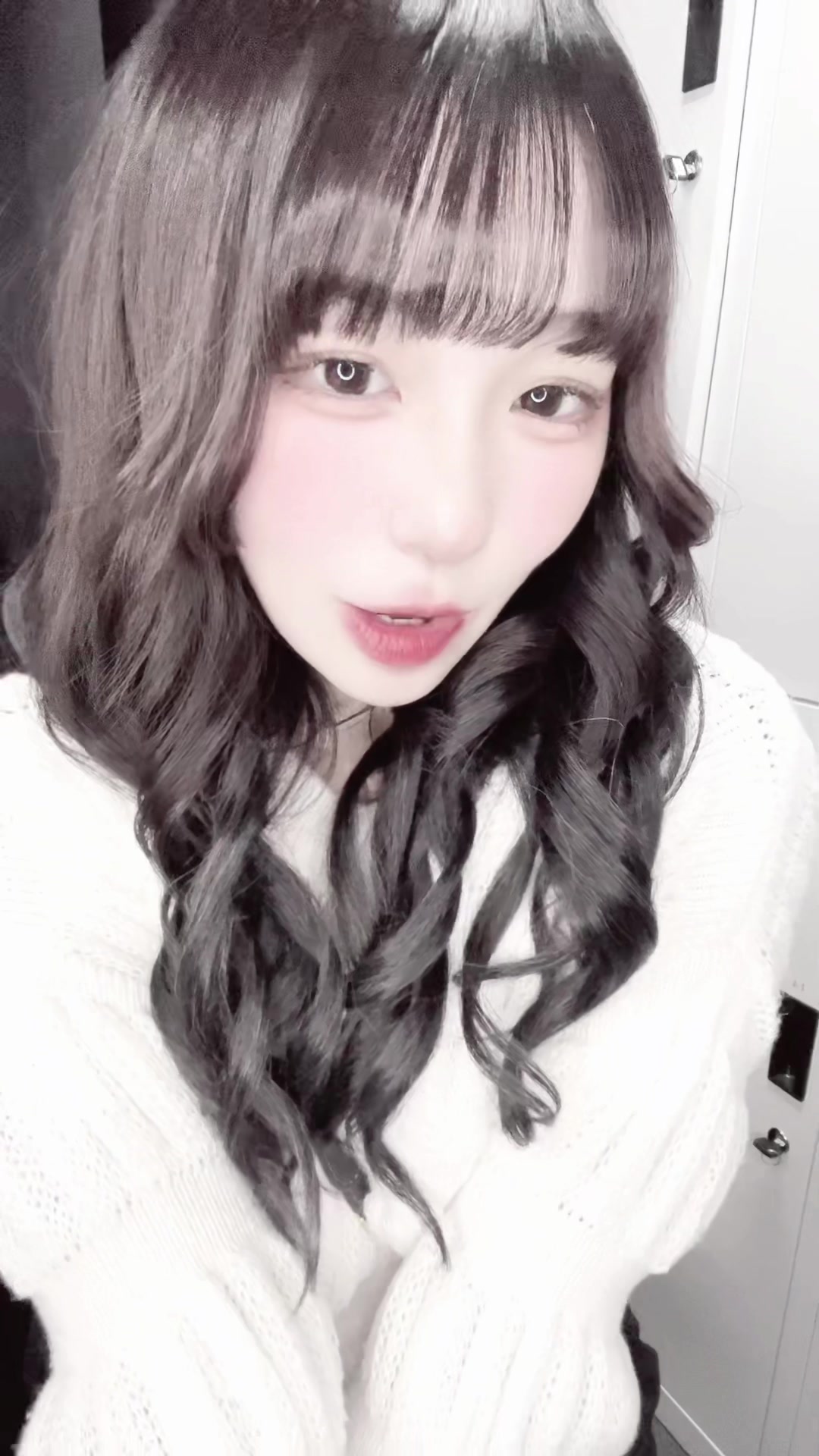 勇気と推しが大事なんです🎀❤︎ #歌舞伎町 #ガールズバー #ガルバ嬢 #歌舞伎バー #水商売 #ヒロインなら綺麗で