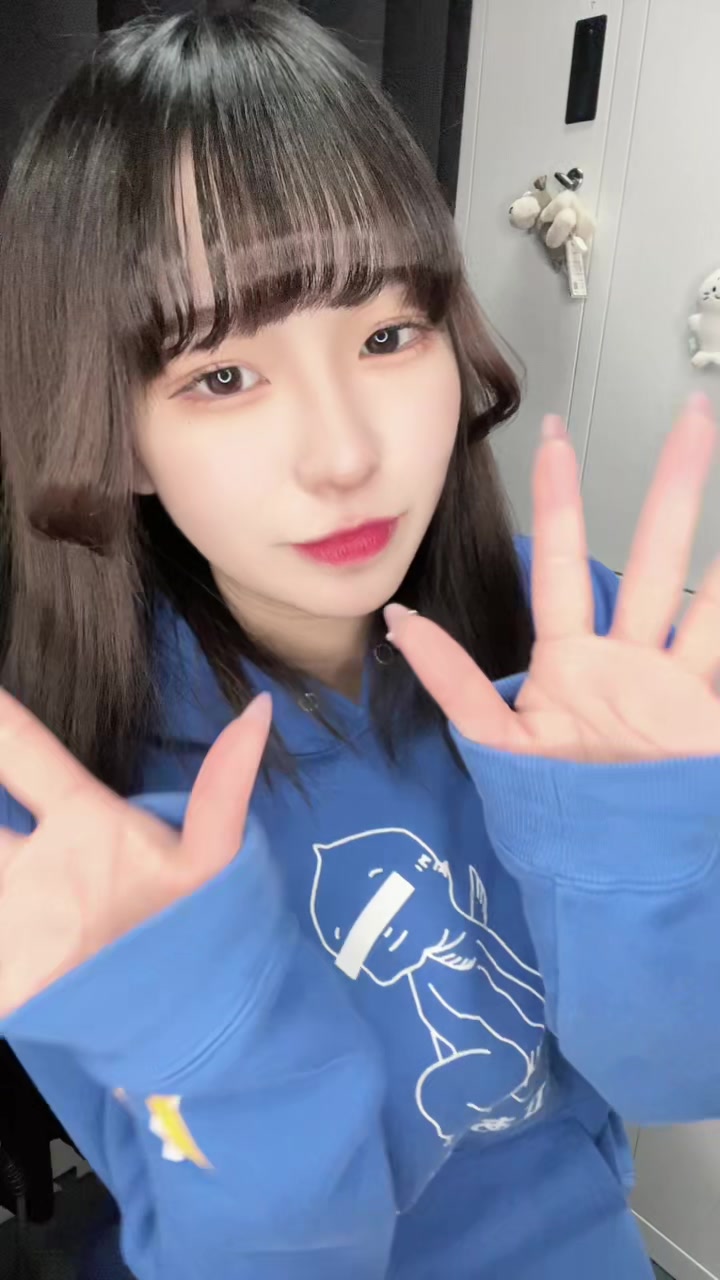 頭がパイナポー🍍☆.｡.:* #歌舞伎町 #ガールズバー #歌舞伎バー #歌舞伎町によくいる女 #fyp