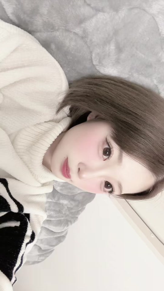 涙袋消したらクマがすごかった😭