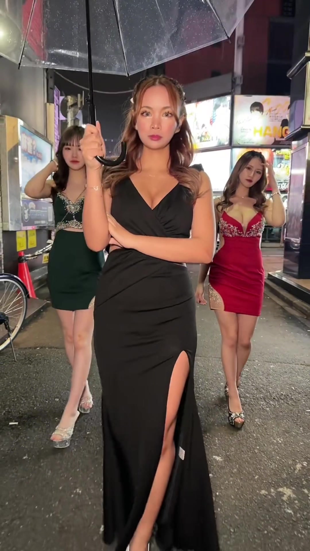 LUIAGUE ホットニュース 76221