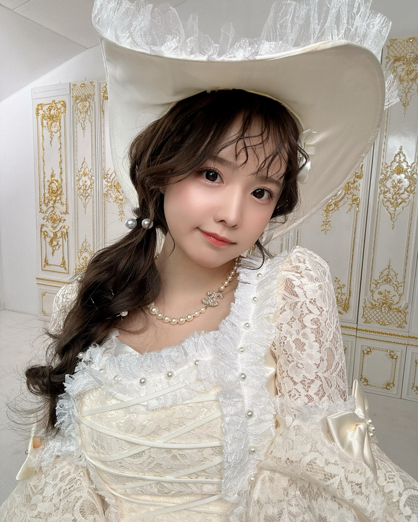 やっぱりプロに
メイクしてもらうと全然違う🪄◝✩

┈┈┈┈┈┈┈┈┈┈┈┈┈┈┈┈┈┈┈┈┈┈┈
𝐡𝐚𝐧𝐚𝐬𝐚𝐤𝐢 𝐤𝐚𝐧𝐨𝐧￤華咲 かのん🐼🍼

▫️New club @rymansbar_susukino
▫️札幌市中央区南5西3オークラビル2F
出勤確認はDMかお店にお電話お願いします໒꒱
┈┈┈┈┈┈┈┈┈┈┈┈┈┈┈┈┈┈┈┈┈┈┈

#すすきの #すすきのニュークラブ #キャバ嬢