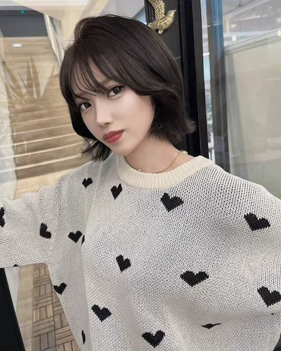 本当はもっと短くしようとしてたのだけれども、ひよりました🤏
.
@pocket_moeri いつもありがとう🩶
.
.
⁡⁡#仙台 #国分町 #六本木 #歌舞伎町 #銀座 #札幌 #ススキノ #北新地 #中洲 #国分町キャバクラ #キャバクラ #キャバ嬢 #シャンパン #オレンジテラス #オレンジテラス仙台 #ニューヨーク #thenewyork #エリアgグループ #こころだよ