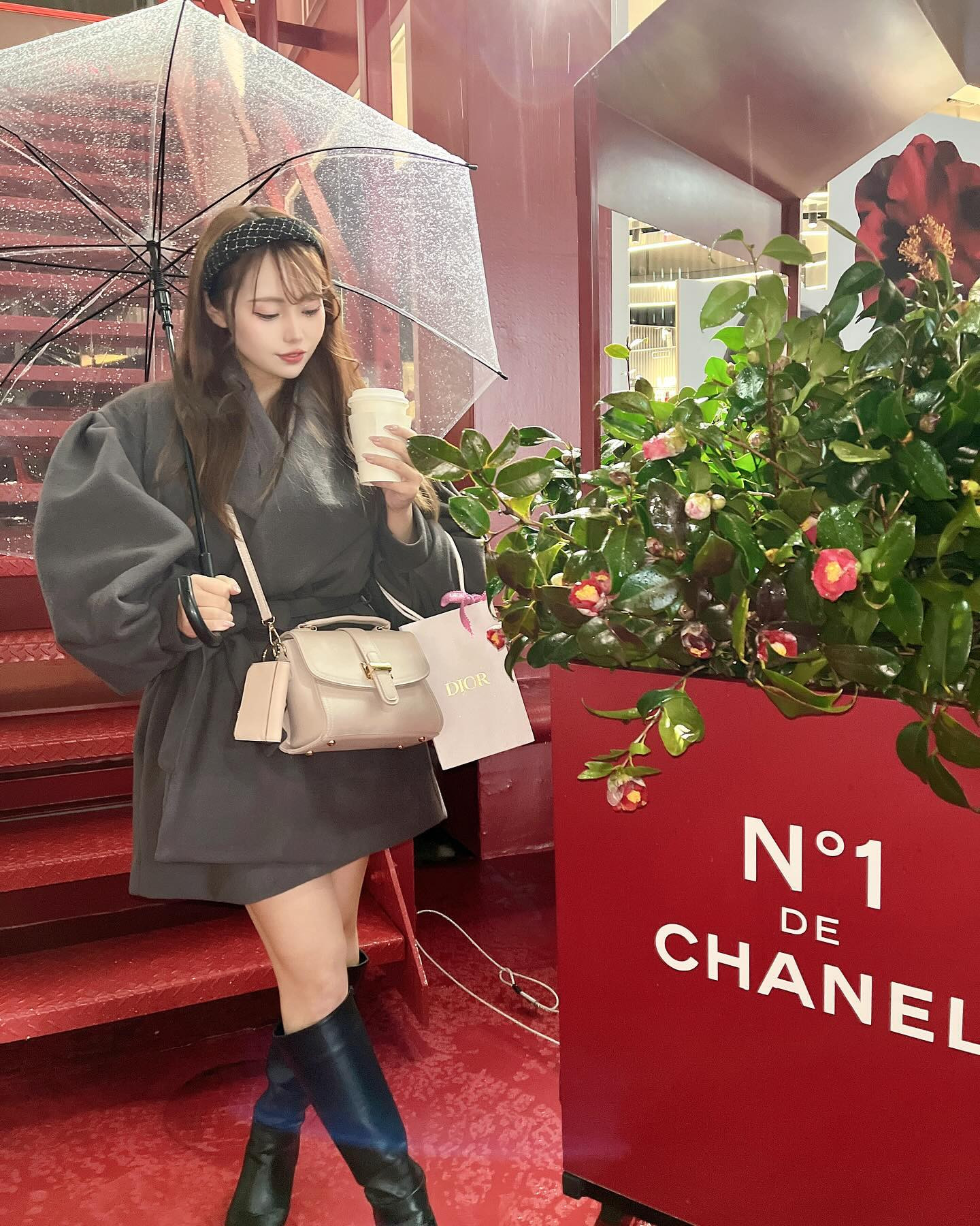 このくらいまで髪伸ばしたいな

.
.
.

#過去pic #chanel #dior #ヘアメイク 
#新宿 #歌舞伎町 #キャバ嬢 #キャバクラ #撮影 #ヘアアレンジ  #リュアーグ #指名  #六本木  #instagood #instalike #lfl #暗髪  #いいね返し #きゃばきゃば #ドレス #水商売 #自撮り女子 #selfie #フォロー返します  #酒好きな人と繋がりたい #かわいい  #シャンパン #キャバ #むちむち #ギャル