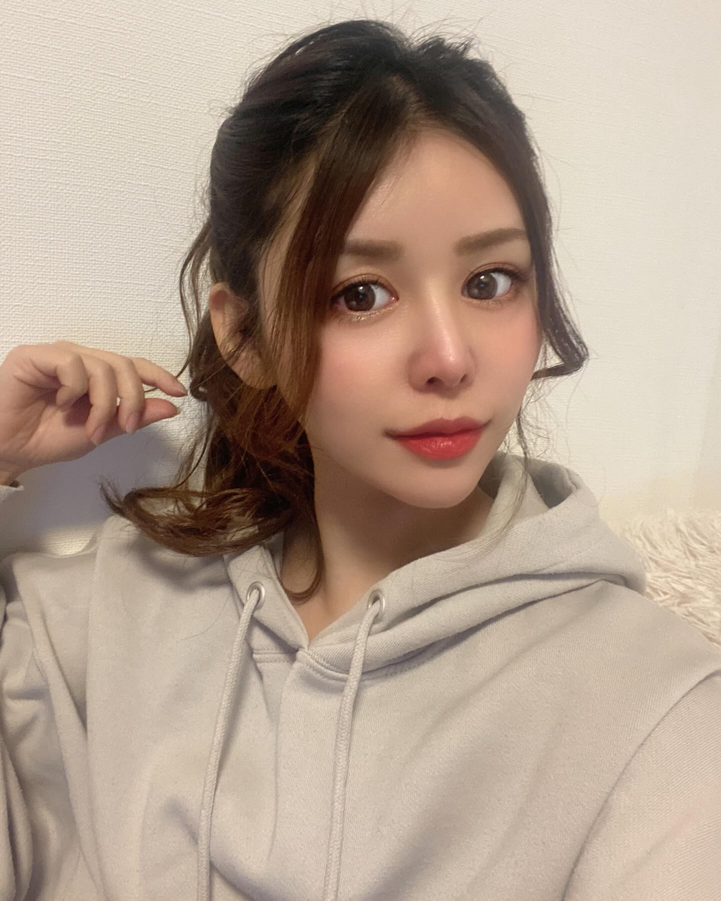 一条 葵