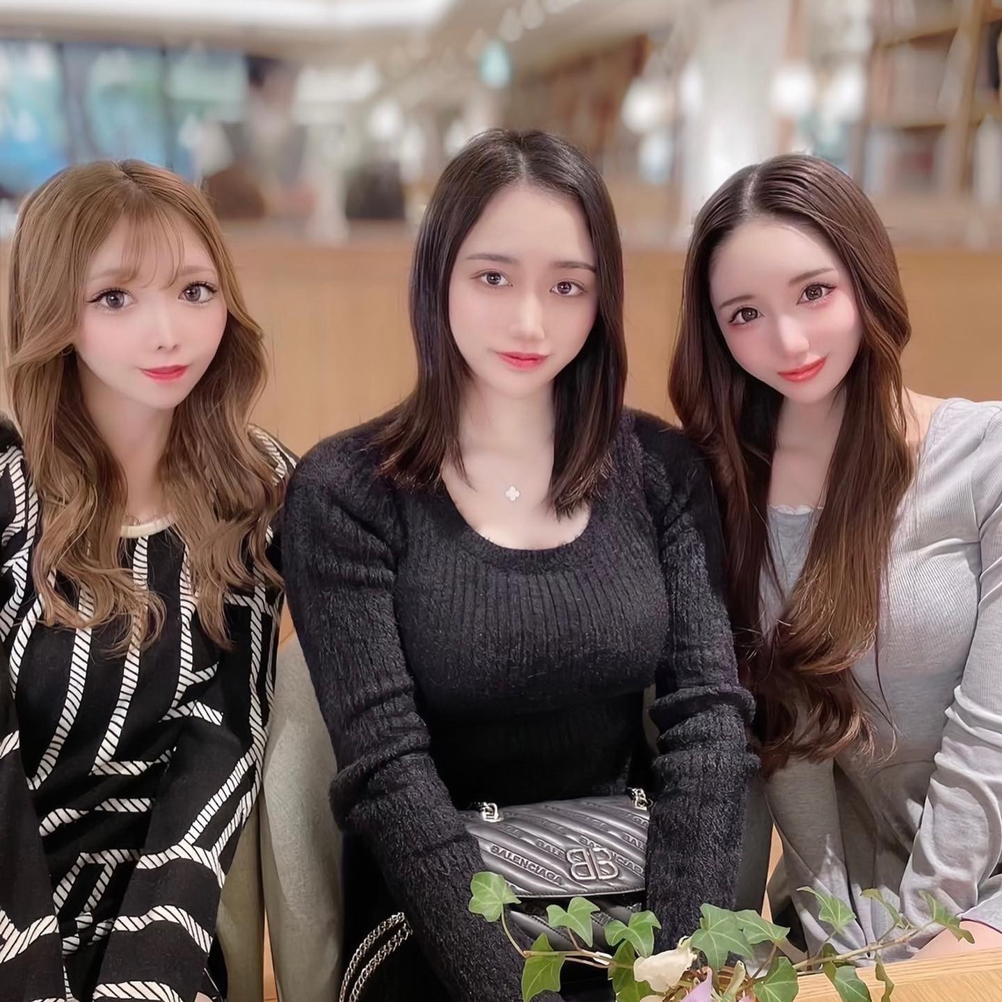 LUIAGUE日記1047833