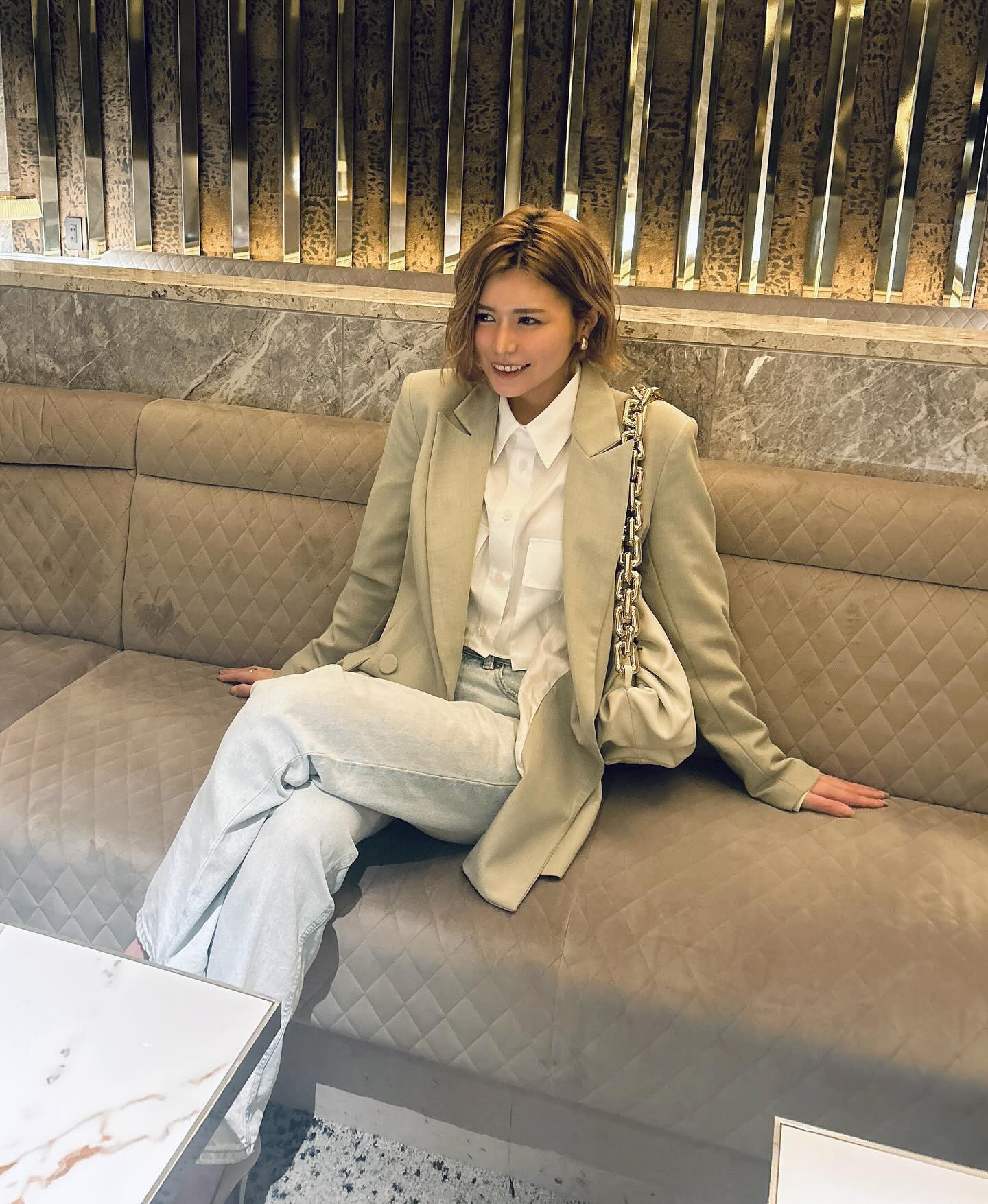 母に選んでもらったフィード用写真⑤
自撮り飽きたので、コーディネート撮ってもらいました。
ありがとう🙏
#キャバ嬢 #リオグループ #私服 #めいレポ