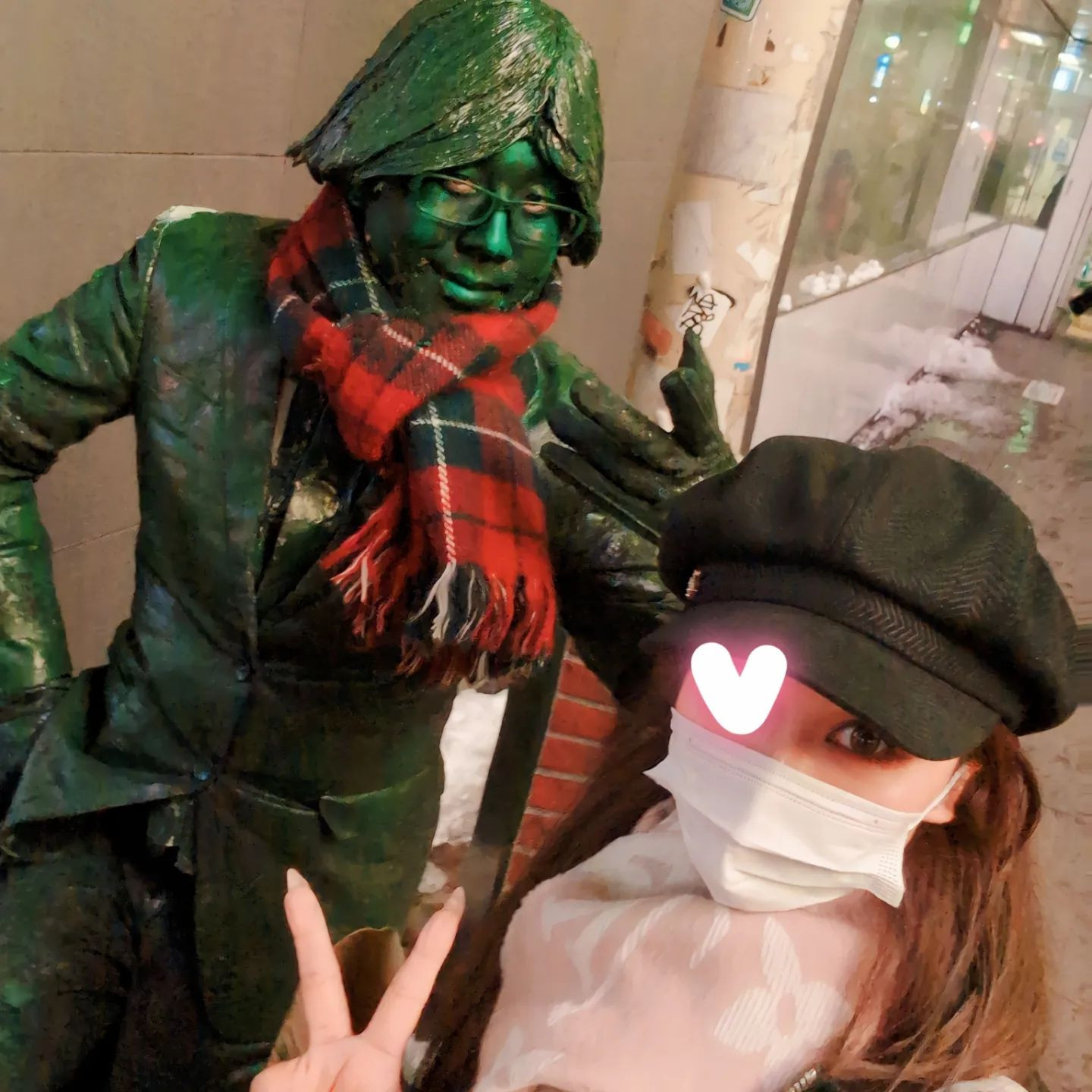 みどりーまん伊達時代村でも会ったねぃ🙋
陰ながら応援してる😊
寒いのに本当にすごいとおもう🥺✨
@setsuna.midoryman 

@hibiki.group 
@letoile_sinseigroup 
#レトワール#響グループ #水川潤#美松ビル5F#札幌 #すすきの #北海道 #ニュークラブ #ニュークラ嬢 #すすきのニュークラ #ラウンジ #ラウンジ嬢 #キャバクラ #キャバ嬢 #ホステス #夜職 #ナイトワーク #ポケパラ #インスタ指名 #求人 #お酒好きな人と繋がりたい #キャバキャバ