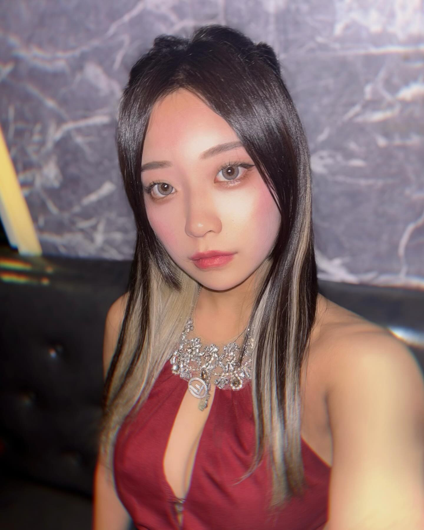 インカメ画質悪すぎて外カメ自撮り
外カメって粗が出て怖いね、、