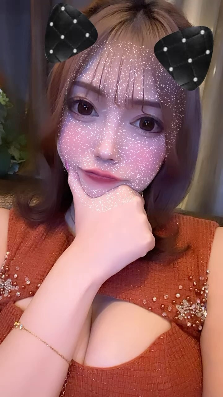 🤔

日曜日も出勤❣️