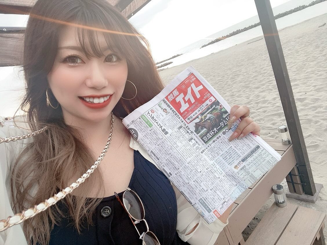 💙

早く新潟開催始まらないかな〜🐎
競馬場行きたすぎる〜🐎🤍

今年は新潟以外どんくらいいけるかな〜
競馬同伴してくれる人大募集だよ✌🏻✌🏻笑

#新潟競馬場 #新潟競馬 #競馬 #馬女 #うまじょ #umajo #競馬場 #ジョッキー #競馬予想 #競馬女子 #パドック #競馬好きな人と繋がりたい #坂井瑠星 #ギャンブラー #ギャンブル #競馬エイト 
#スナックのどか #snacknodoka #新潟スナック #古町スナック #古町 #スナックママ #美人  #ギャル #新潟ナイトナビ #新潟グラ