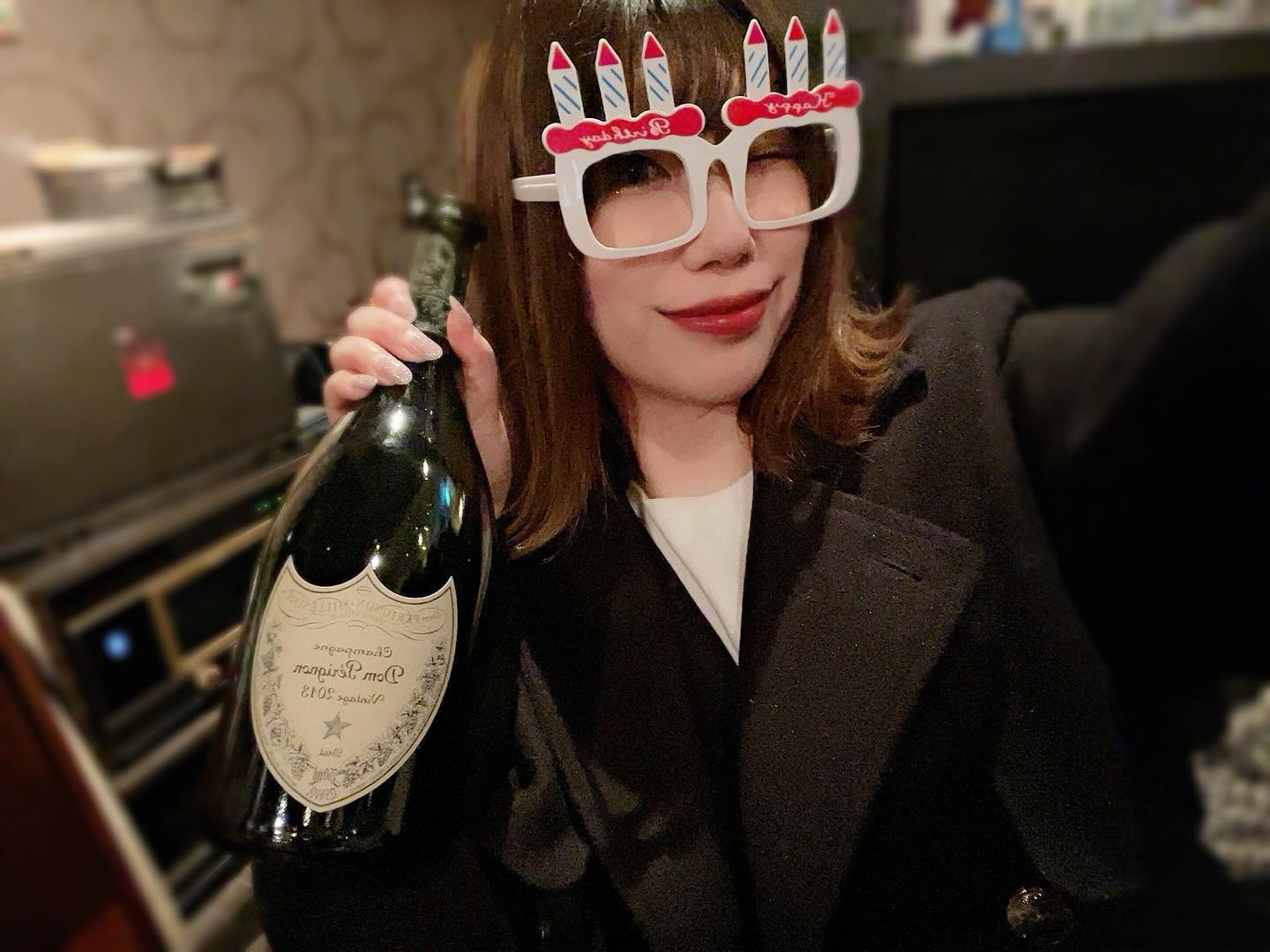 💙

3/19で無事に30さいになりました🎉
当日浮かれまくりのあたち✌🏻

みんな会ったらおめでとうって
いっぱい声かけてくれたり
沢山のお祝いメッセージありがと💖

お祝いはまだまだ受け付けてるよ✌🏻
おいしいご飯とおいしいお酒が
いちばんのご褒美でお祝いなので
みんなよろしくたのむぞっっ🙈🩵

#新潟スナック #古町スナック #snacknodoka 
#古町キャバクラ #古町クラブ #古町 #セクシー #ギャル 
#新潟ナイトナビ #新潟 #新潟グラマー #新潟古町 #新潟美人 #スナックママ #