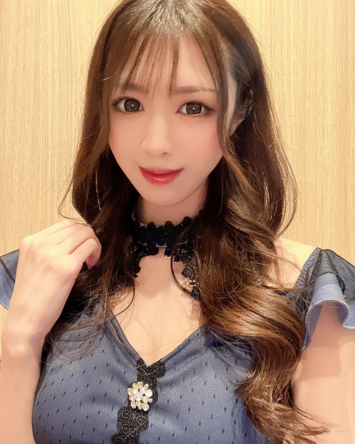 .

髪の毛焦げ茶色になってきた🤗💛

#キャバ嬢 #キャバクラ #すすきの #高収入 #求人 #アルバイト #女子大生 #ホステス #水商売 #歌舞伎町 #夜職 #採用 #バルセロナグループ #シャチグループ #体験入店 #銀座 #ニュークラ #ニュークラ嬢 #ポケパラ  #キャスト募集 #すすきのキャバクラ #ガールズバー #北新地 #フォロワー増やしたい #instagood #follow #love #photooftheday #メイク #ファブリック

.