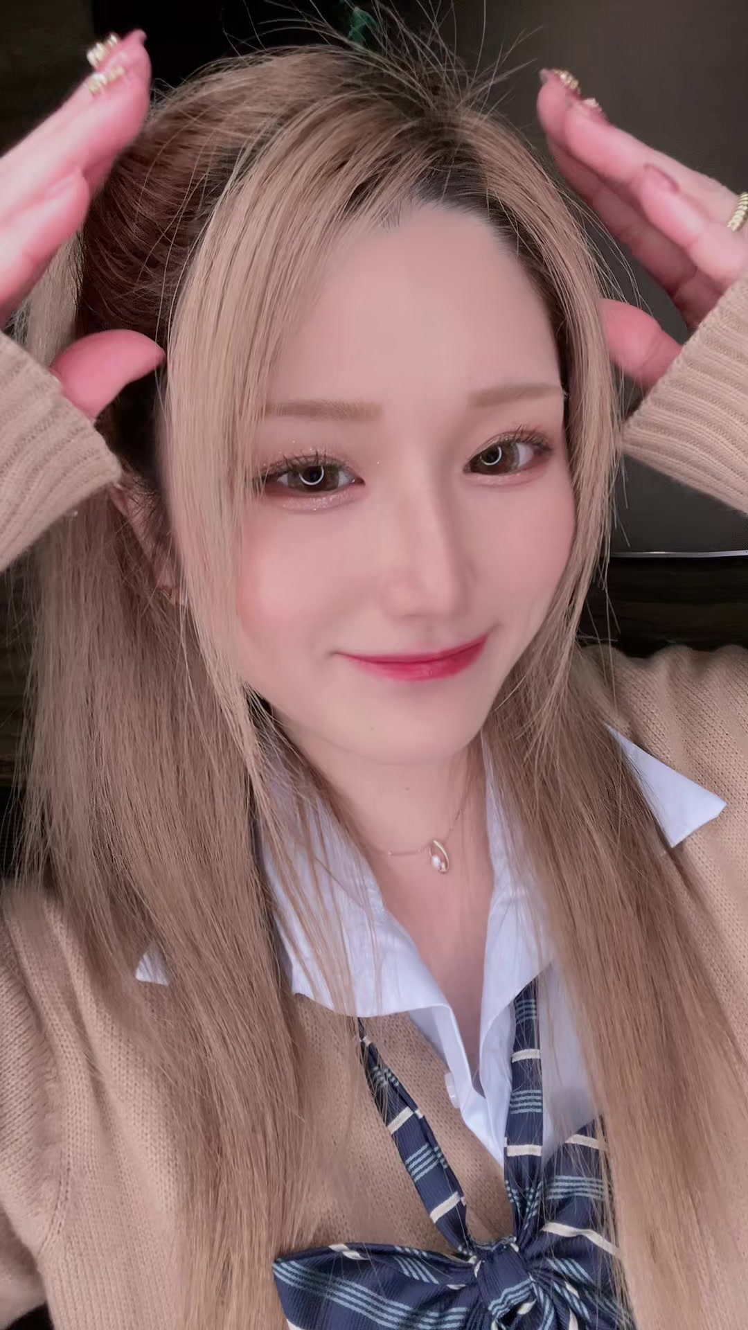 もーアラサーだけど文句あるやついねーよな😊?? #新宿 #歌舞伎町 #キャバクラ #ギャル #コスプレ #制服 #jk #followme #cute #cute #happy