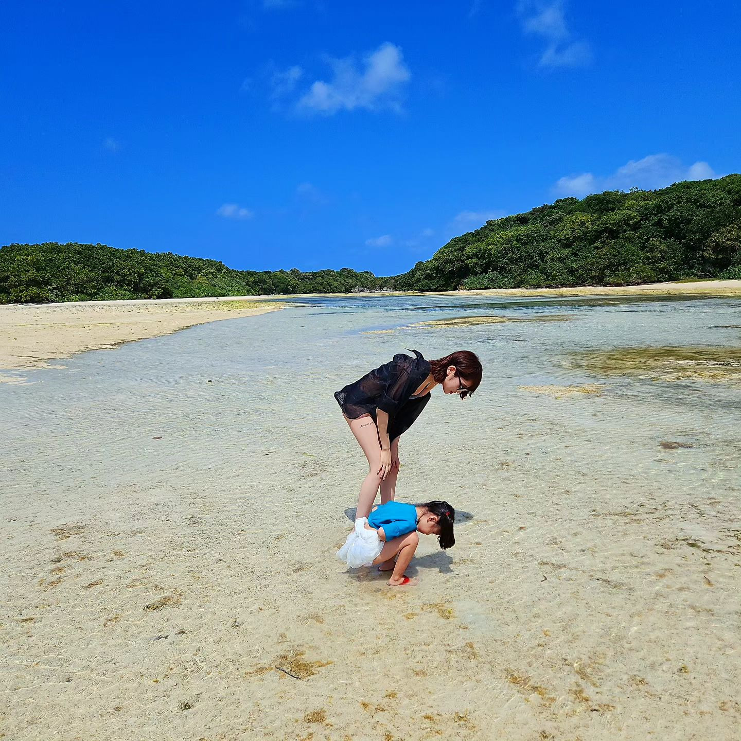 一生かに捕まえてた😈 
.
.
#石垣島 #かに捕まえたよ #蜘蛛みたいなカニ