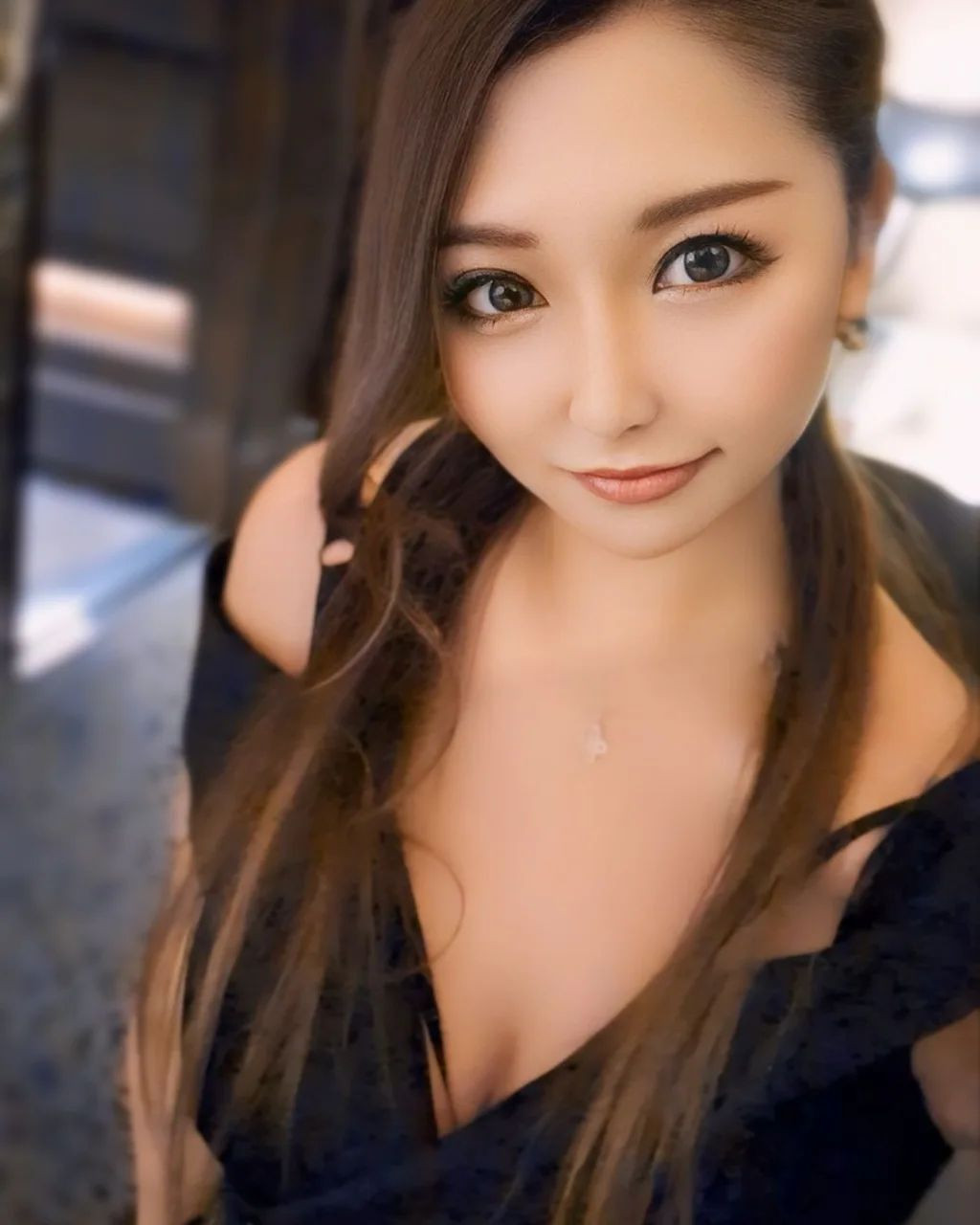 前髪ほしい
今流行りの前髪したい

似合うかな？
勇気がなくてイメチェンできまチェン🥺
@hibiki.group 
@letoile_sinseigroup 
#レトワール#響グループ #水川潤#美松ビル5F#札幌 #すすきの #北海道 #ニュークラブ #ニュークラ嬢 #すすきのニュークラ #ラウンジ #ラウンジ嬢 #キャバクラ #キャバ嬢 #ホステス